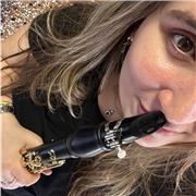 Sei alla ricerca di un'insegnante di musica, teoria e solfeggio, armonia o clarinetto?